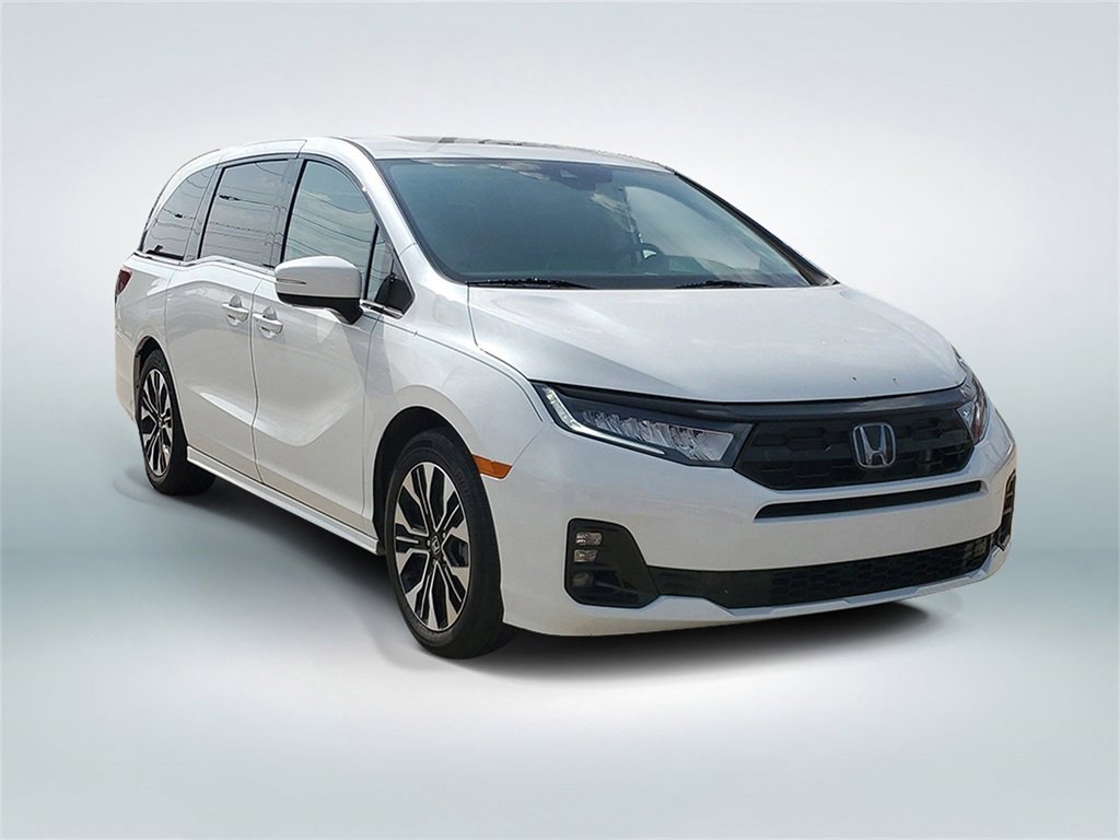 Used 2025 Honda Odyssey Elite image 2