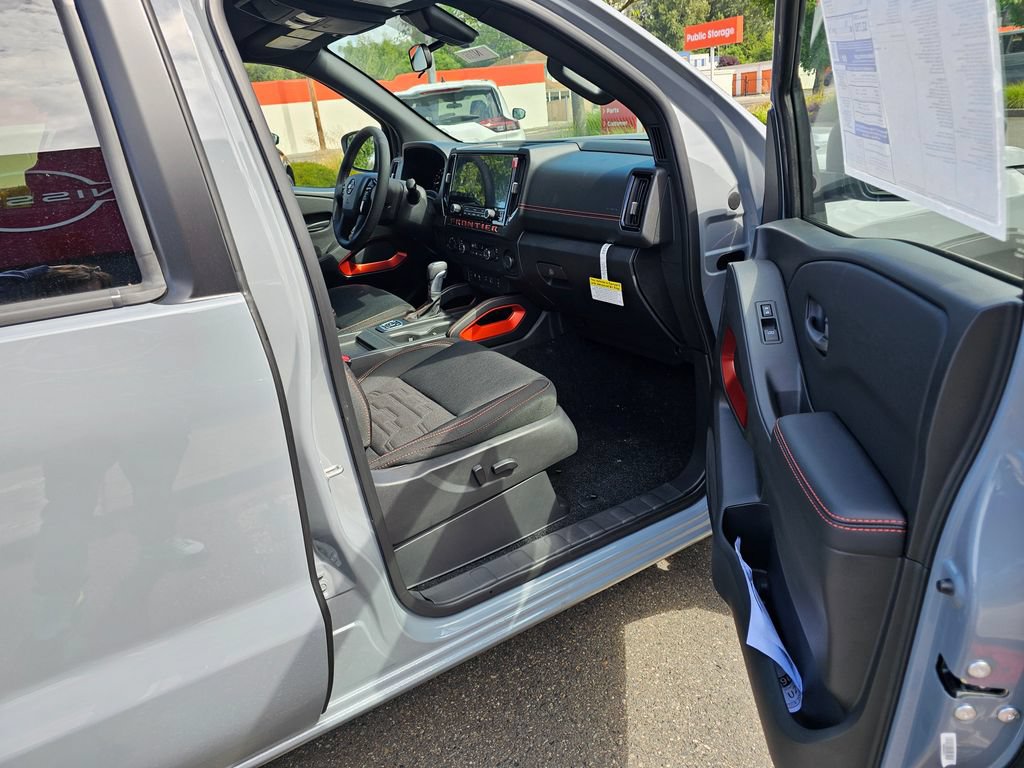 New 2026 Nissan Frontier PRO-4X w/ Tow Package AWD/4WD image 13