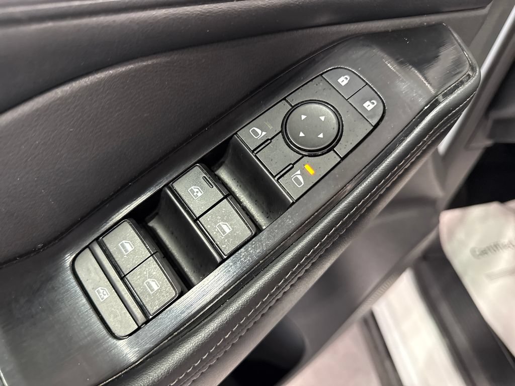 Used 2024 Nissan Rogue SV AWD/4WD image 28