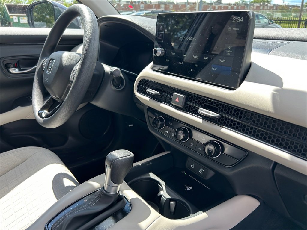 New 2026 Honda HR-V LX image 16