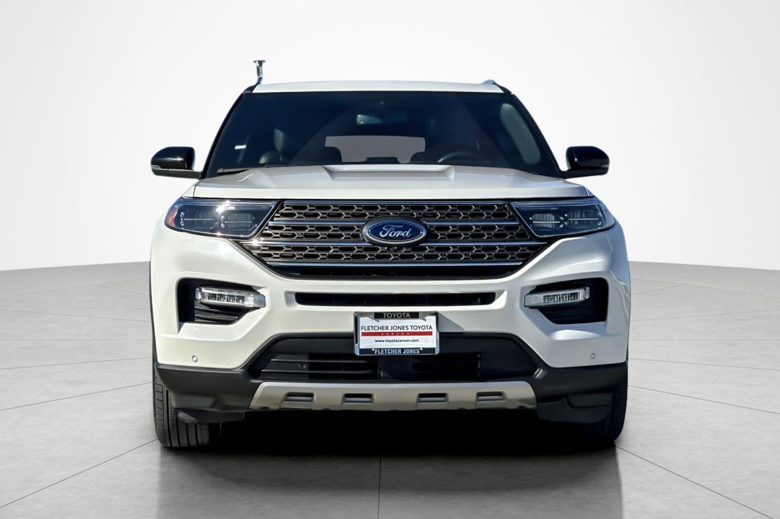 Used 2021 Ford Explorer King Ranch w/ Premium Technology Package image 8