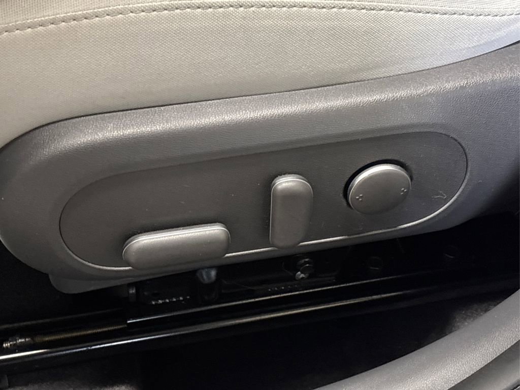 Certified 2024 Hyundai Kona SEL image 33