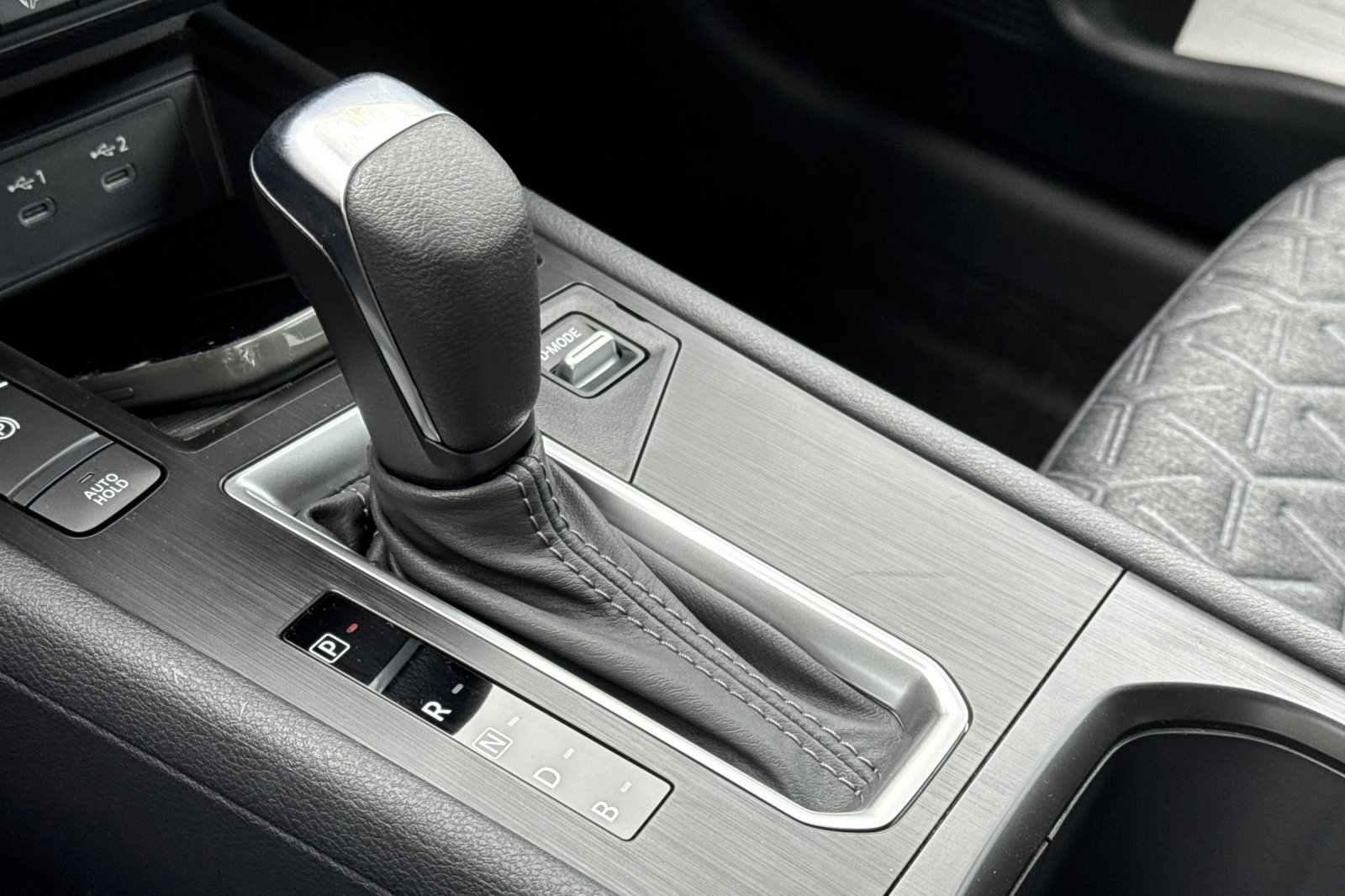 New 2026 Nissan Kicks SV w/ SV Premium Package image 18