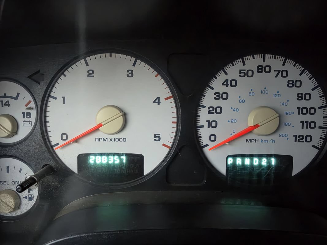 Used 2004 Dodge Ram 3500 Truck SLT w/ Sport Appearance Group AWD/4WD image 13