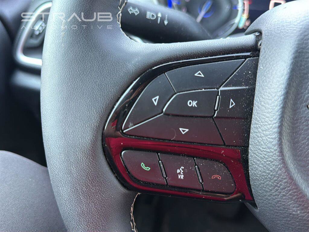 Used 2024 Chrysler Pacifica Touring-L w/ S Appearance Package AWD/4WD image 15