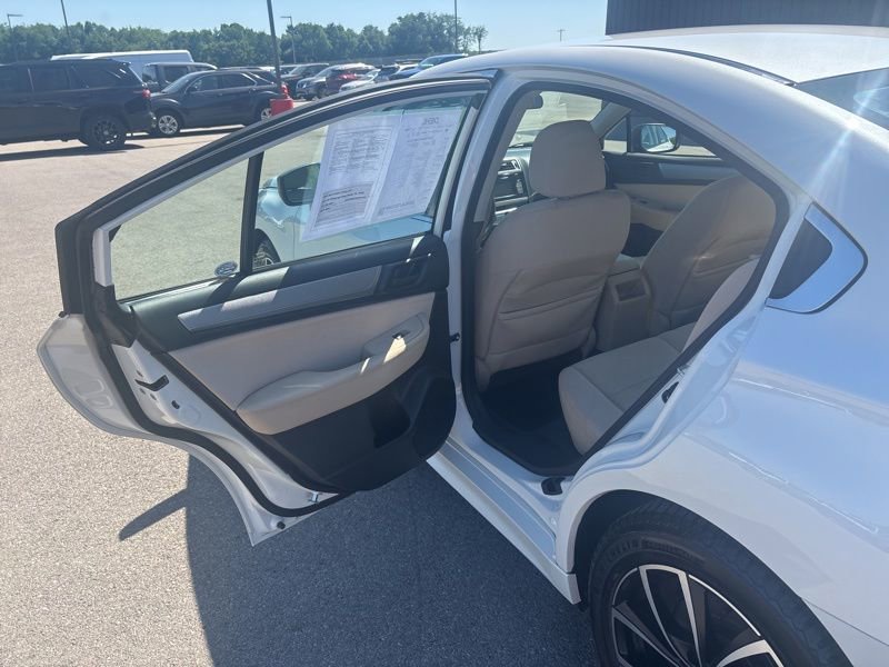 Used 2019 Subaru Legacy 2.5i AWD/4WD image 13
