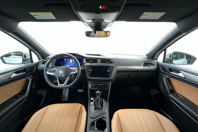 Used 2023 Volkswagen Tiguan SE FWD image 9