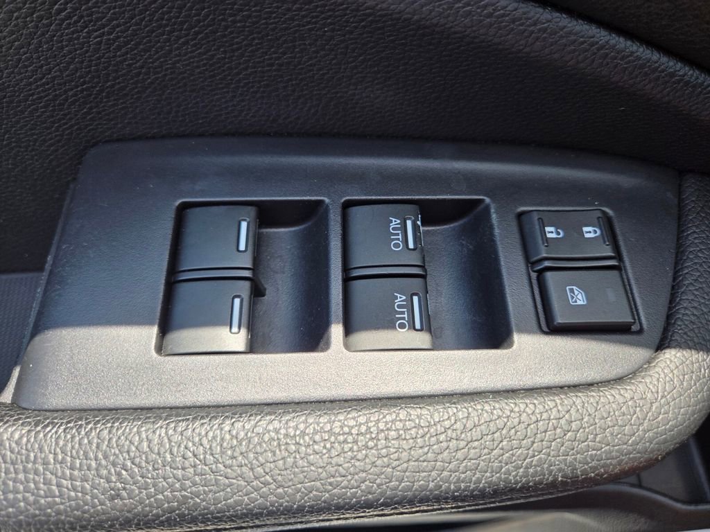 Used 2019 Honda Passport Elite image 35