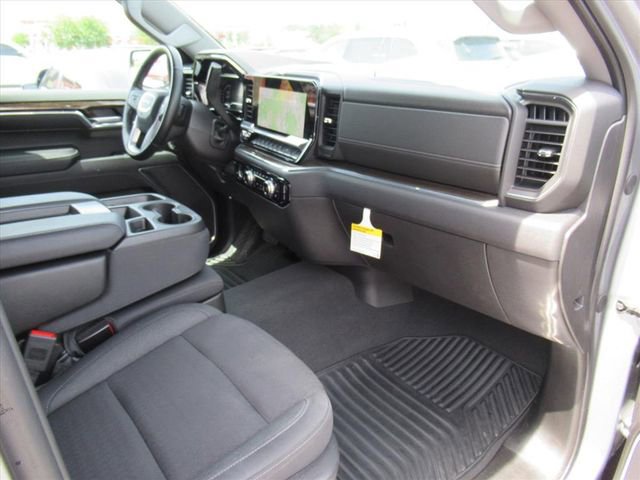 Used 2024 GMC Sierra 1500 Elevation AWD/4WD image 11