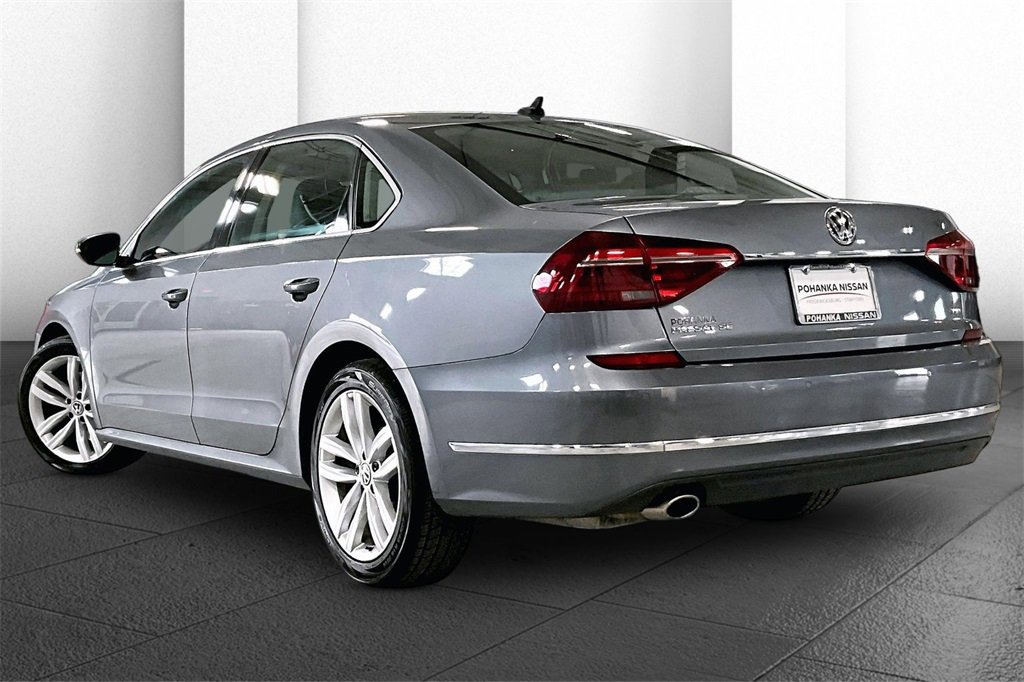 Used 2018 Volkswagen Passat 2.0T SE image 10