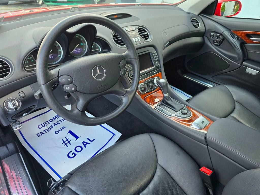 Used 2007 Mercedes-Benz SL 550 image 9
