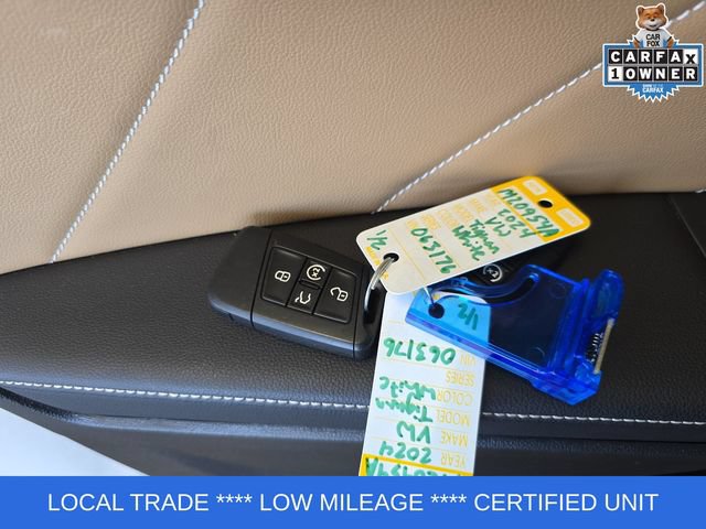 Used 2024 Volkswagen Tiguan SE w/ Panoramic Sunroof Package AWD/4WD image 28