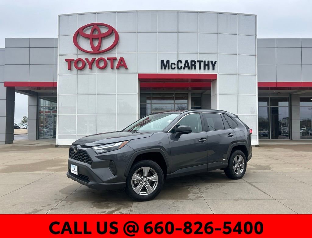 Used 2025 Toyota RAV4 LE image 1