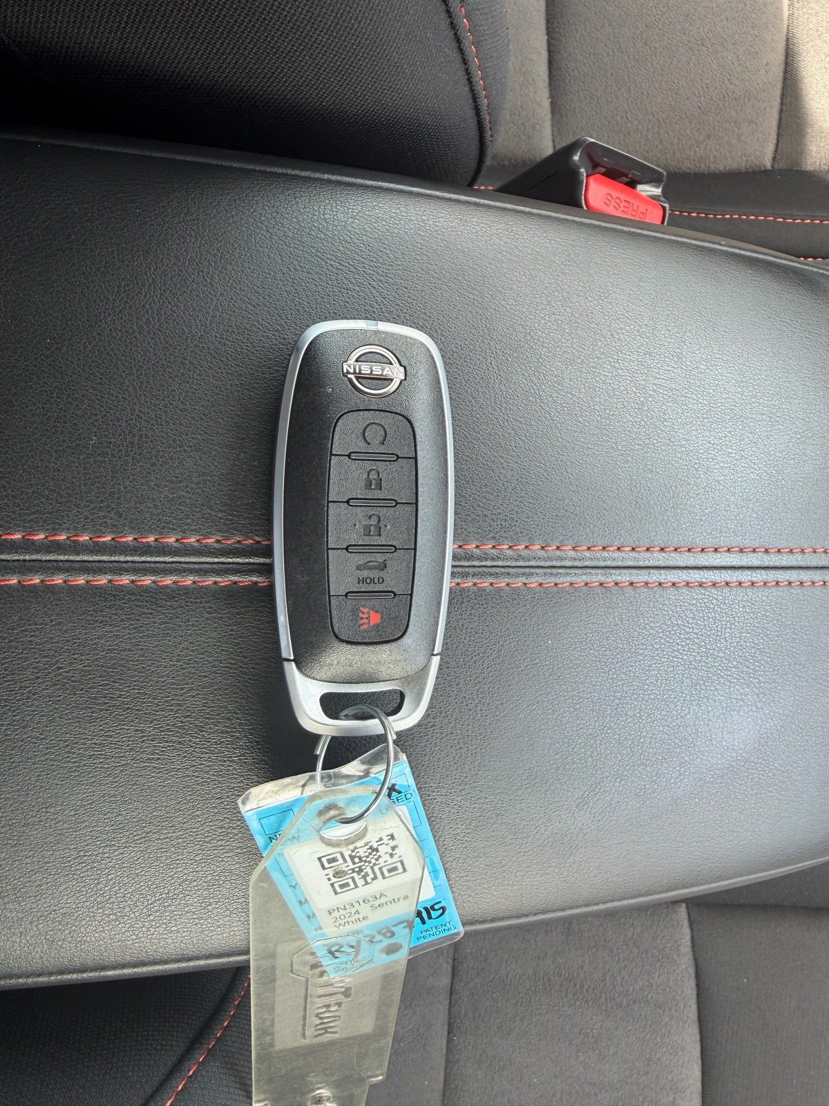 Used 2024 Nissan Sentra SR FWD image 20