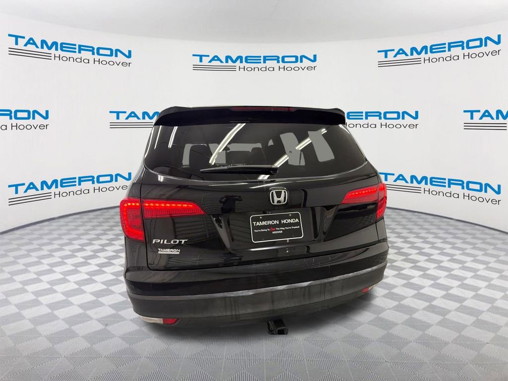 Used 2018 Honda Pilot EX image 4