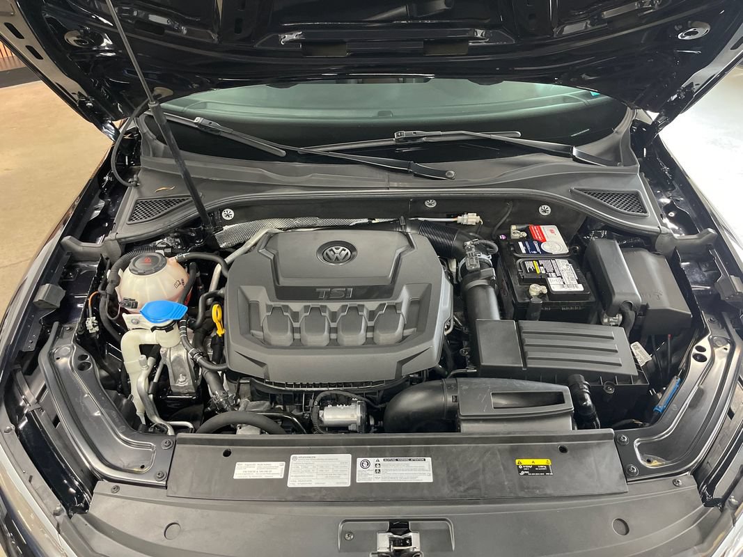 Used 2018 Volkswagen Passat 2.0T SE FWD image 45