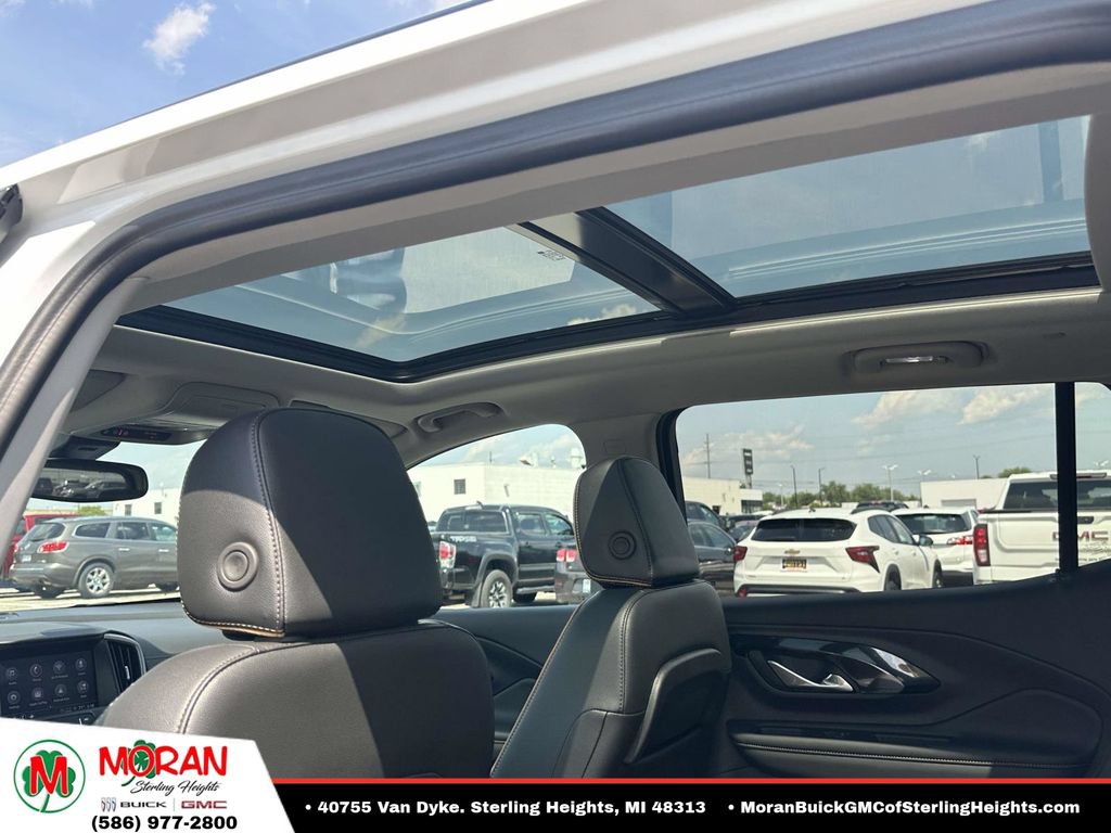 Certified 2024 GMC Terrain AT4 w/ Tech Package AWD/4WD image 16