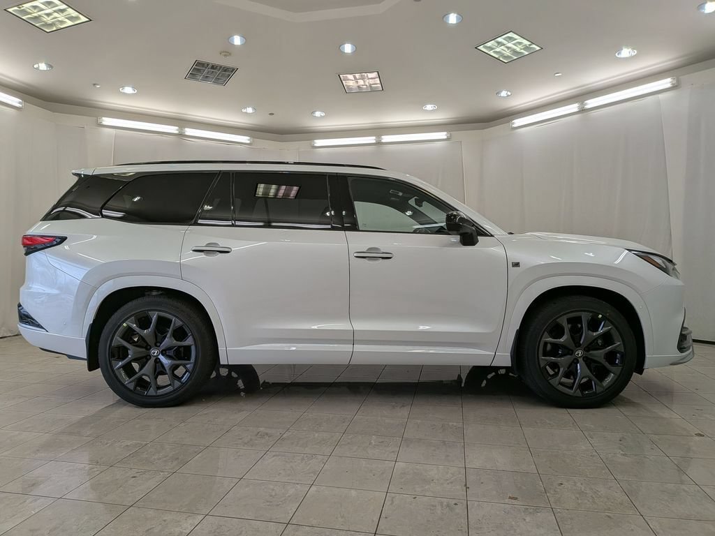 New 2026 Lexus TX 500h AWD w/ Technology Package image 14