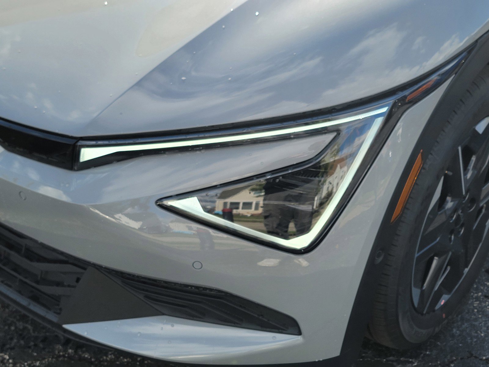 New 2025 Kia EV6 Light w/ Light LR Technology Package image 11