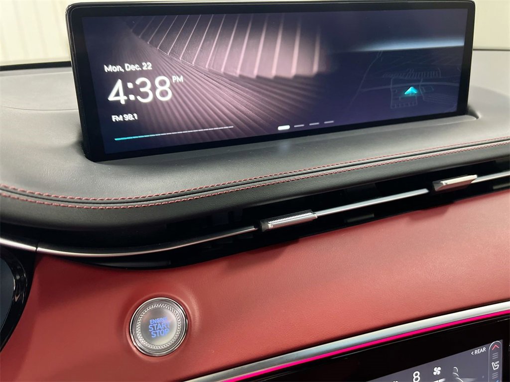 Used 2023 Genesis GV70 2.5T w/ Sport Prestige Package image 13