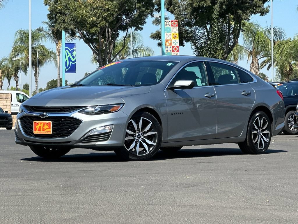 Used 2025 Chevrolet Malibu RS
