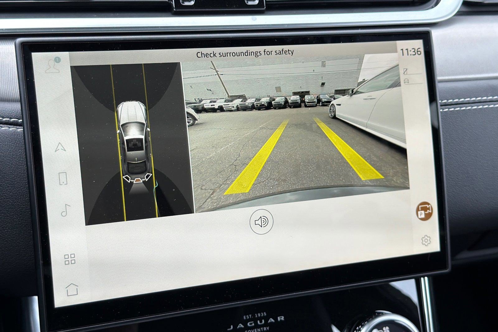 New 2024 Jaguar XF R-Dynamic SE AWD/4WD image 20