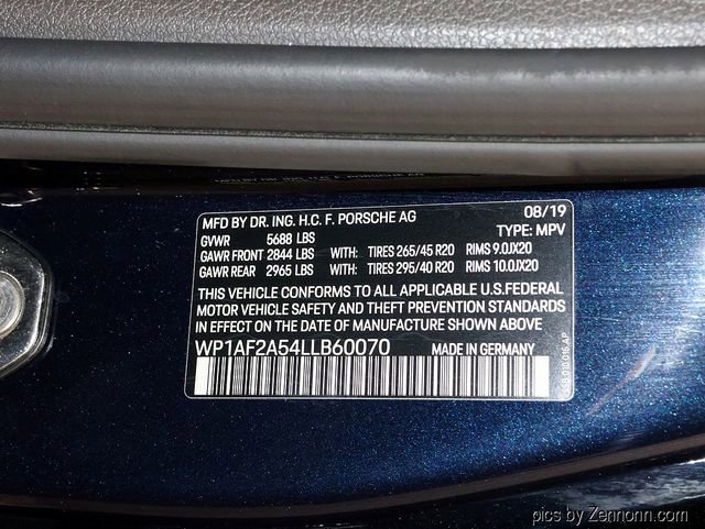 Used 2020 Porsche Macan Turbo image 39