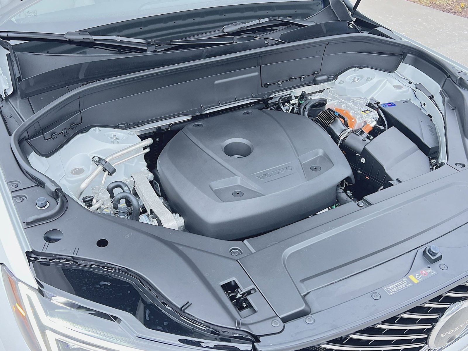 New 2026 Volvo XC90 T8 Ultra w/ Lounge Package image 29