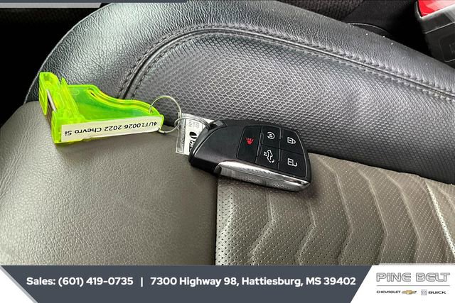 Used 2022 Chevrolet Silverado 1500 ZR2 w/ Technology Package image 9