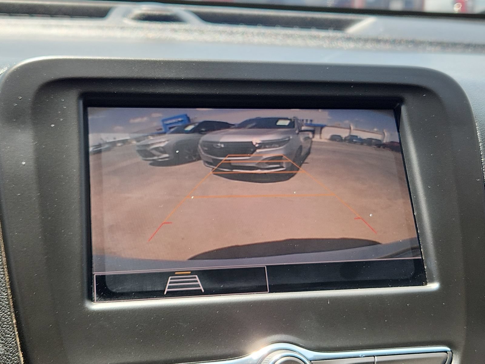 Used 2023 Chevrolet Equinox RS FWD image 14
