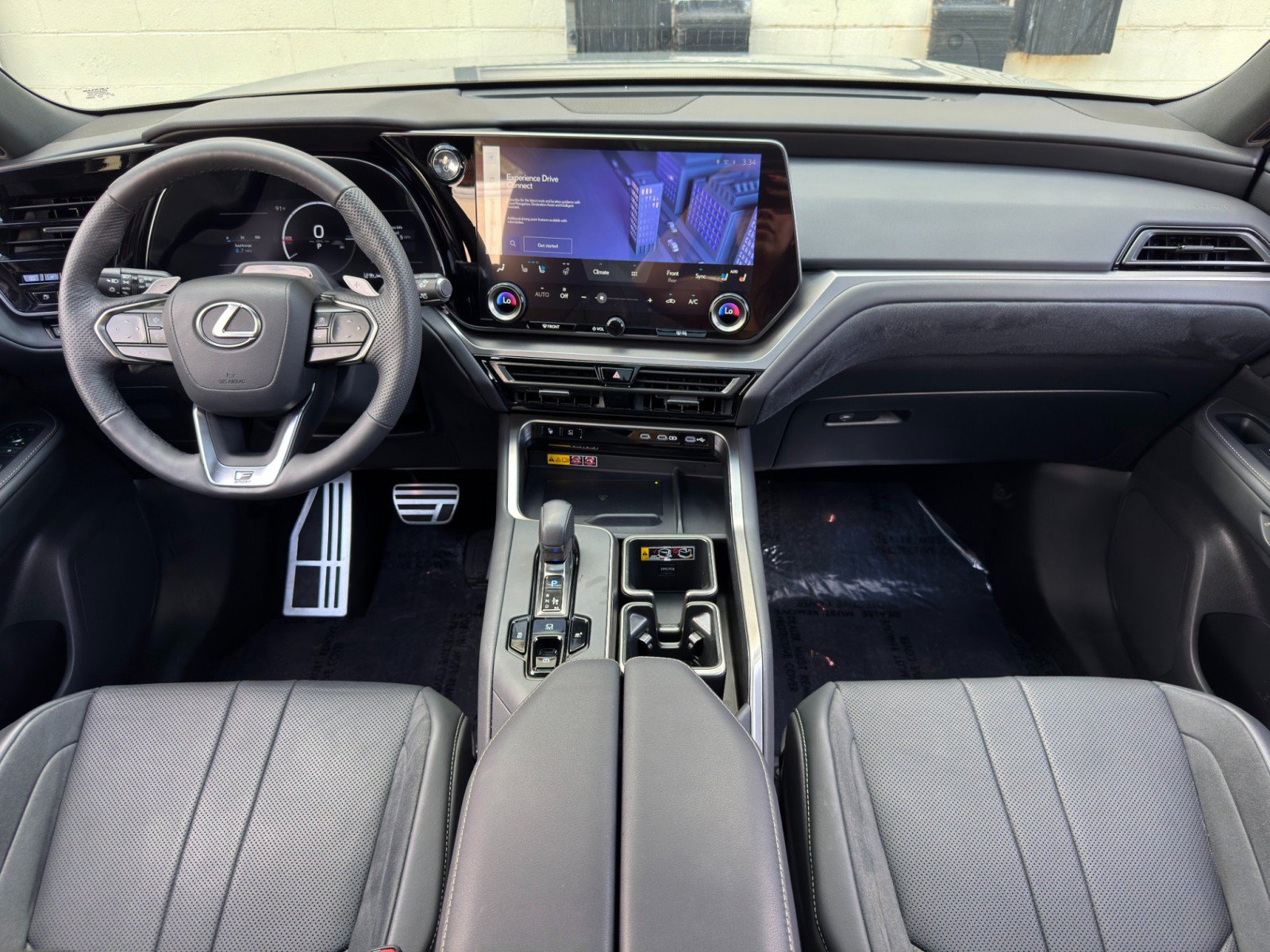 Used 2024 Lexus TX 500h AWD w/ Technology Package image 13