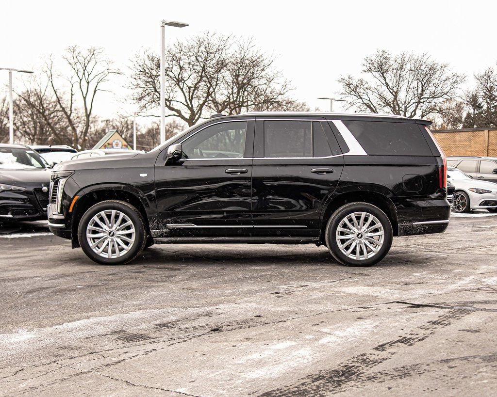 Used 2025 Cadillac Escalade Luxury image 7
