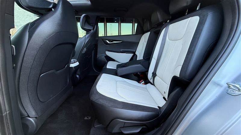 Used 2023 Kia EV6 GT-Line w/ GT-Line White Seat Package image 18