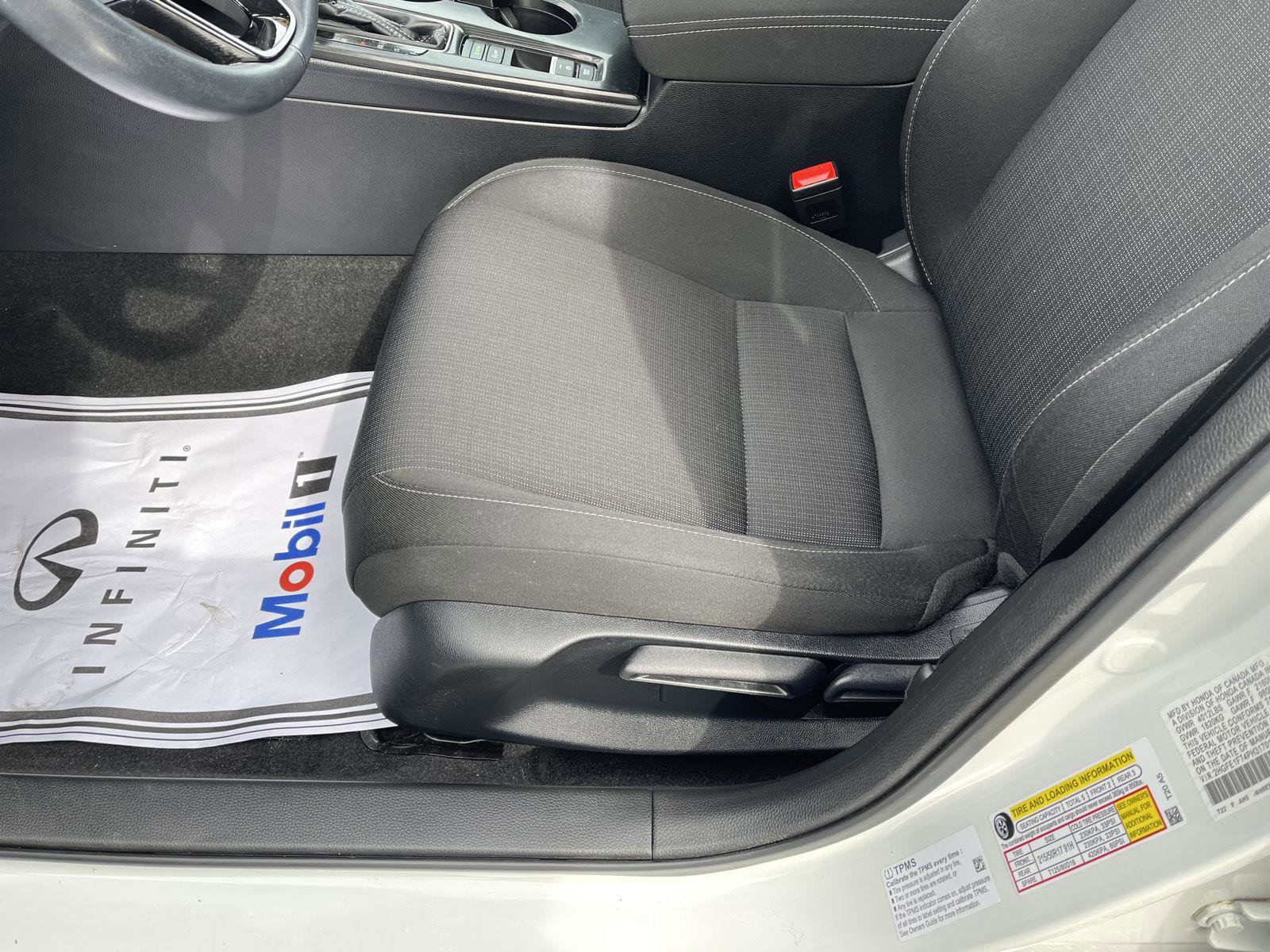 Used 2023 Honda Civic EX image 3