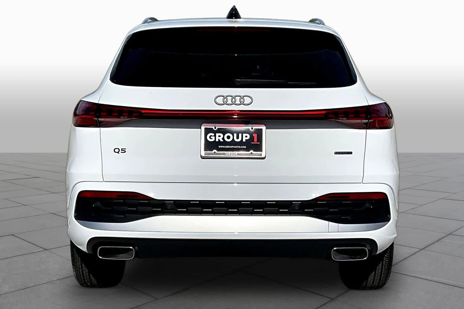 Used 2025 Audi Q5 Premium image 5
