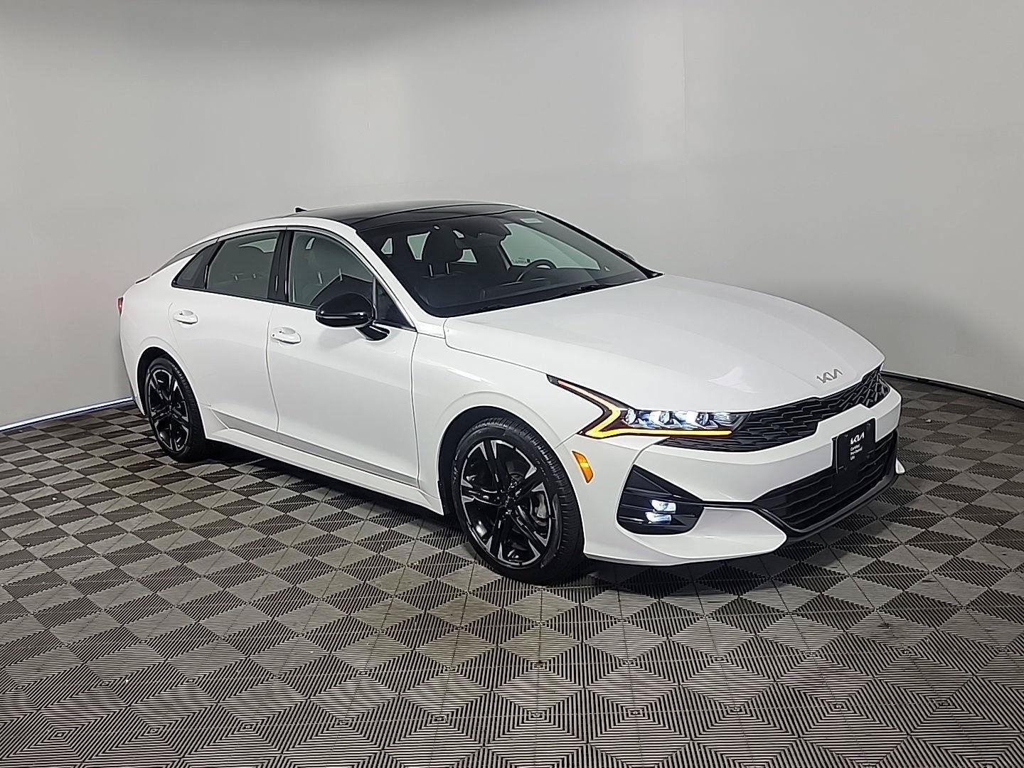 Certified 2023 Kia K5 GT-Line AWD/4WD image 1