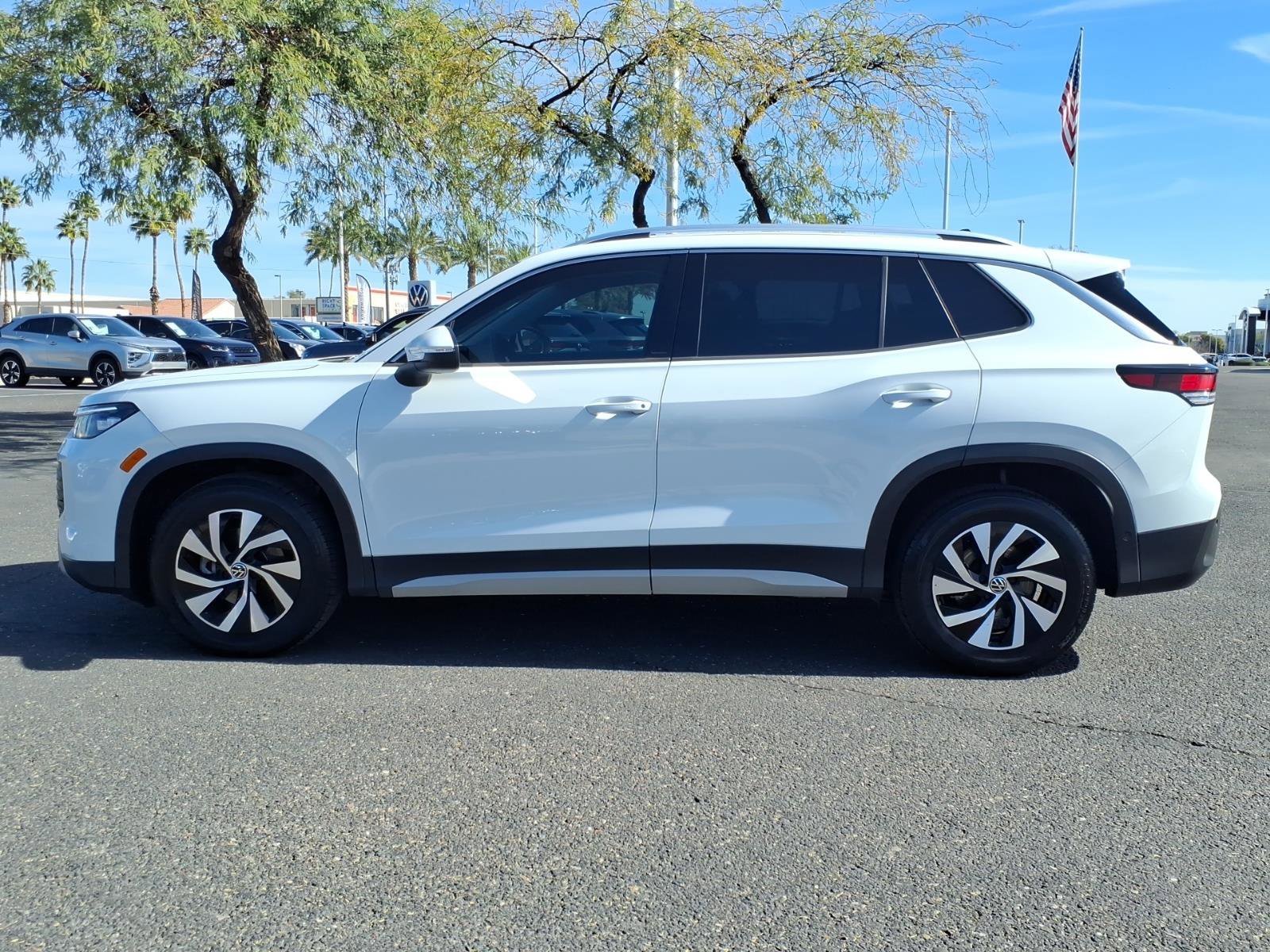 Certified 2025 Volkswagen Tiguan S FWD image 4