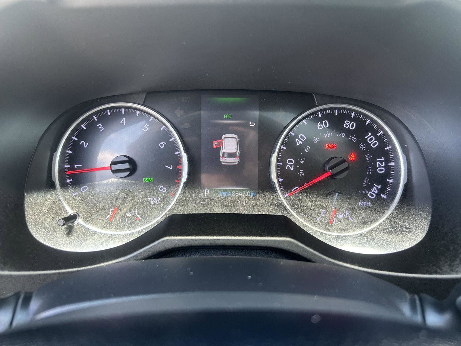 Used 2019 Toyota RAV4 XLE FWD image 15