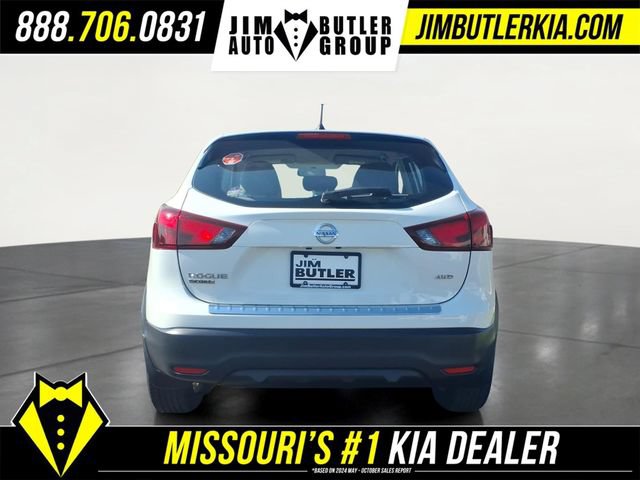 Used 2017 Nissan Rogue Sport S w/ S Appearance Package AWD/4WD image 22