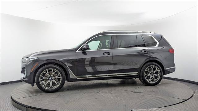 Used 2021 BMW X7 xDrive40i w/ Premium Package AWD/4WD image 3