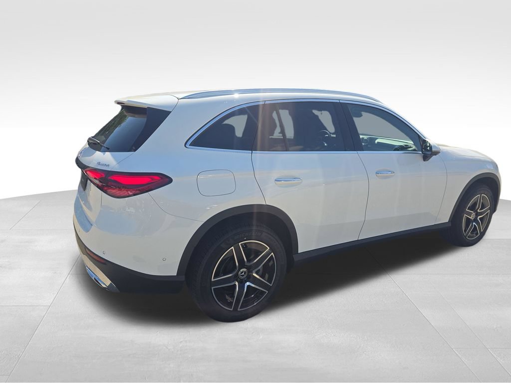 New 2026 Mercedes-Benz GLC 300 4MATIC image 5