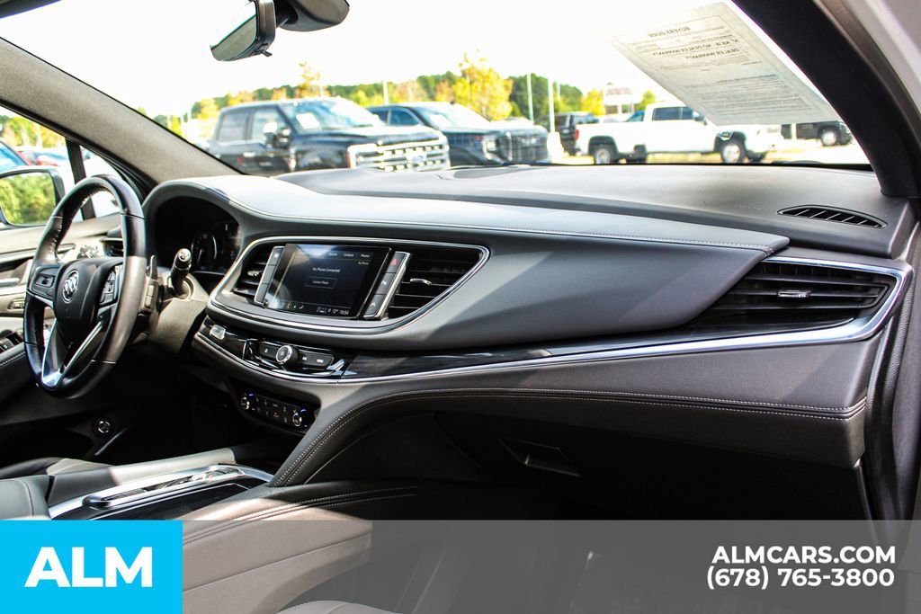 Used 2024 Buick Enclave Premium image 24