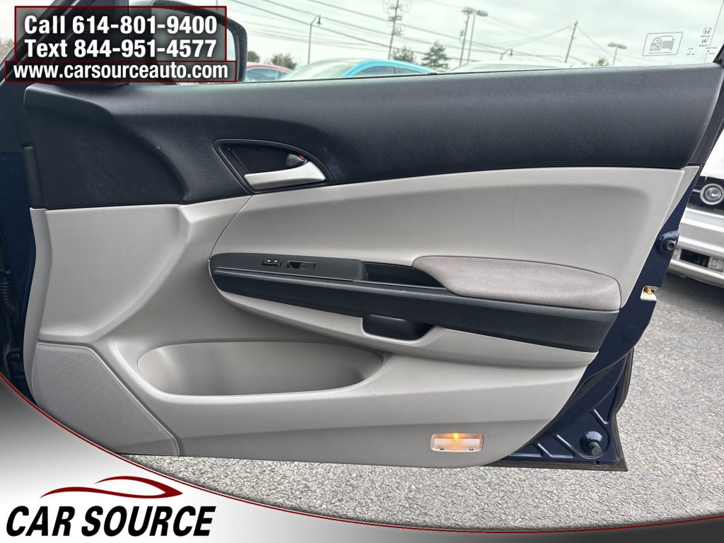 Used 2011 Honda Accord LX image 35