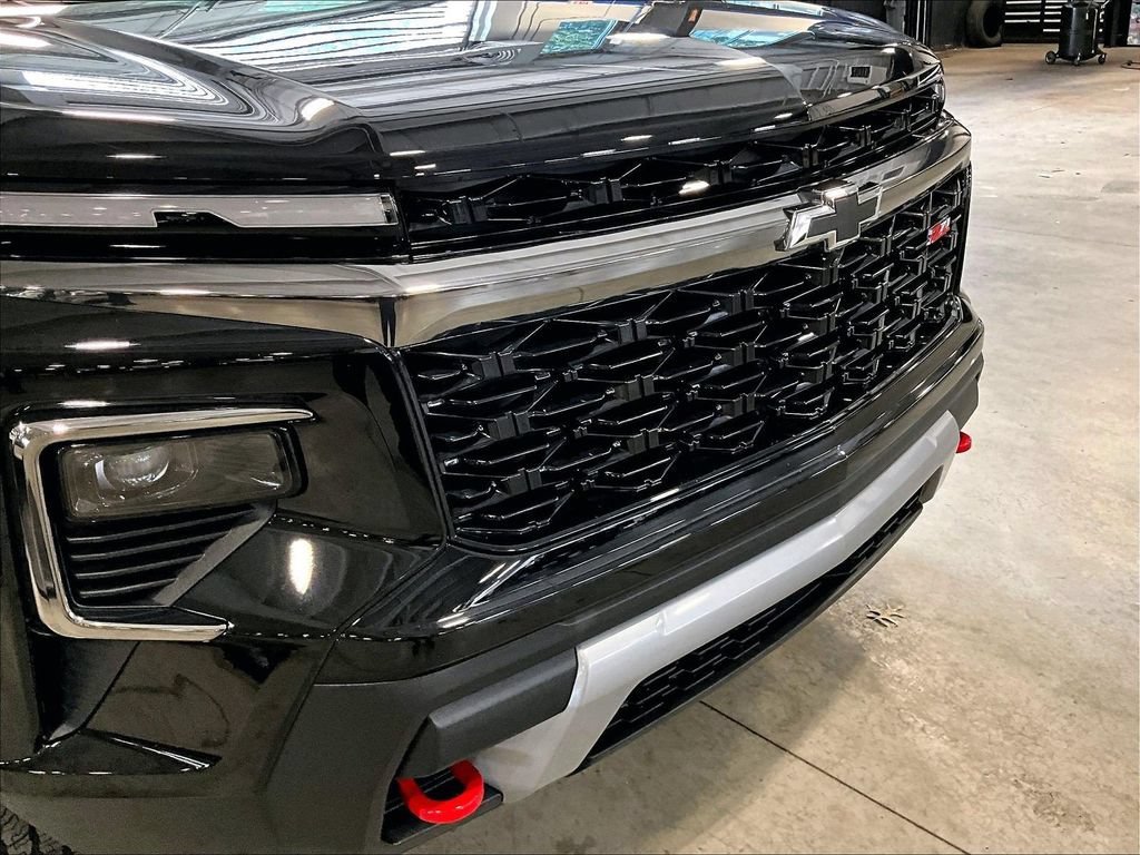 Used 2024 Chevrolet Traverse Z71 AWD/4WD image 33