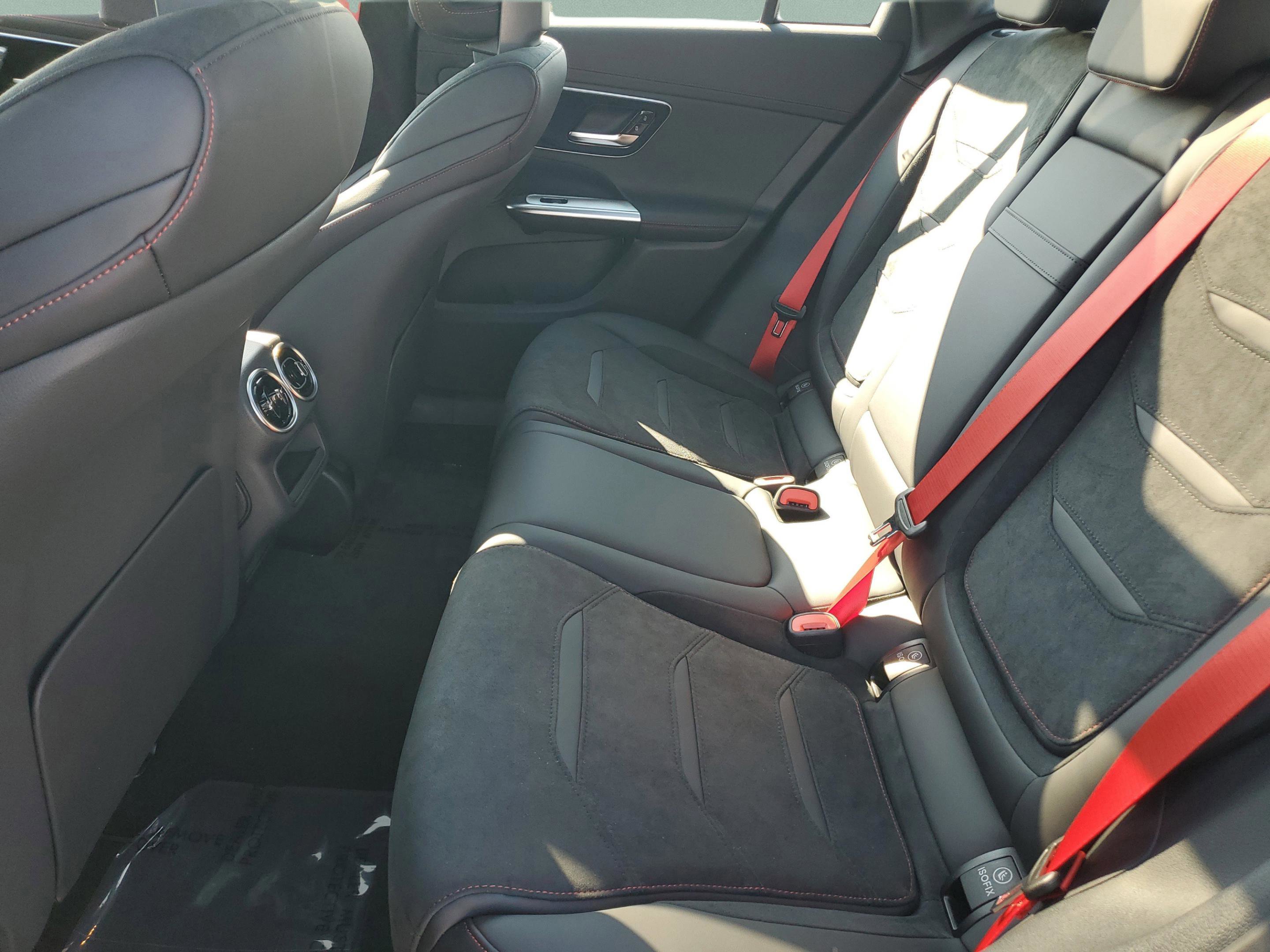 New 2026 Mercedes-Benz GLC 43 AMG 4MATIC image 6