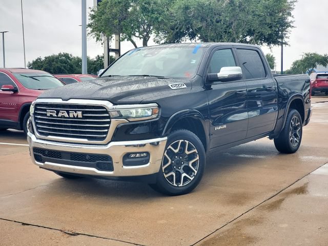 Used 2025 RAM 1500 Laramie AWD/4WD image 31