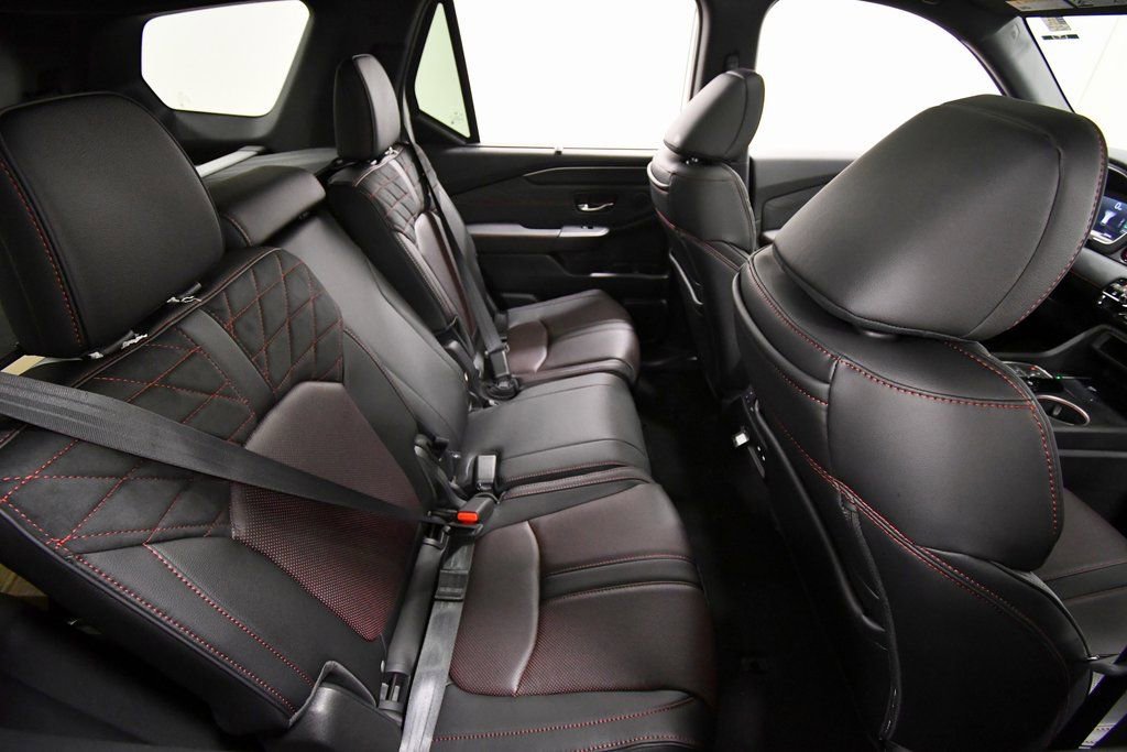 New 2026 Honda Pilot Black Edition image 14