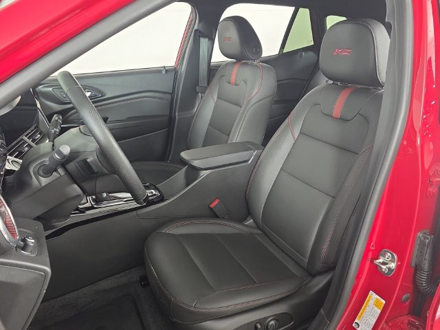 Used 2026 Chevrolet Trax RS w/ Driver Confidence Package FWD image 22