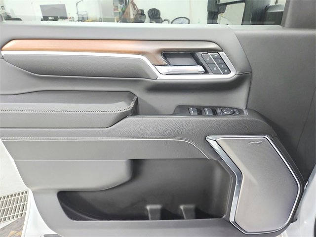 Used 2025 GMC Sierra 3500 Denali w/ Technology Package image 35