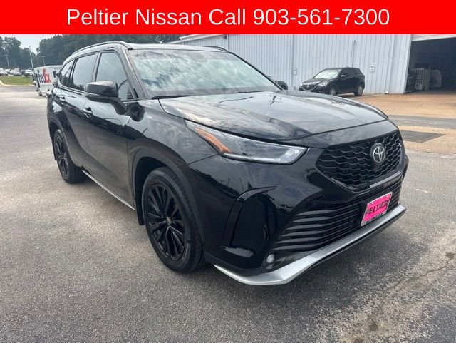 Used 2024 Toyota Highlander XSE FWD image 1